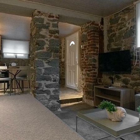 Апартаменты Petra'S House Кавала Экстерьер фото